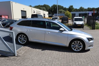 Škoda Superb – thumbnail 6