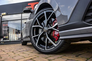 Volkswagen Golf – thumbnail 19