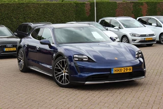 Porsche Taycan – thumbnail 7