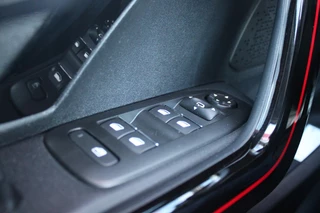 Peugeot 2008 – thumbnail 17