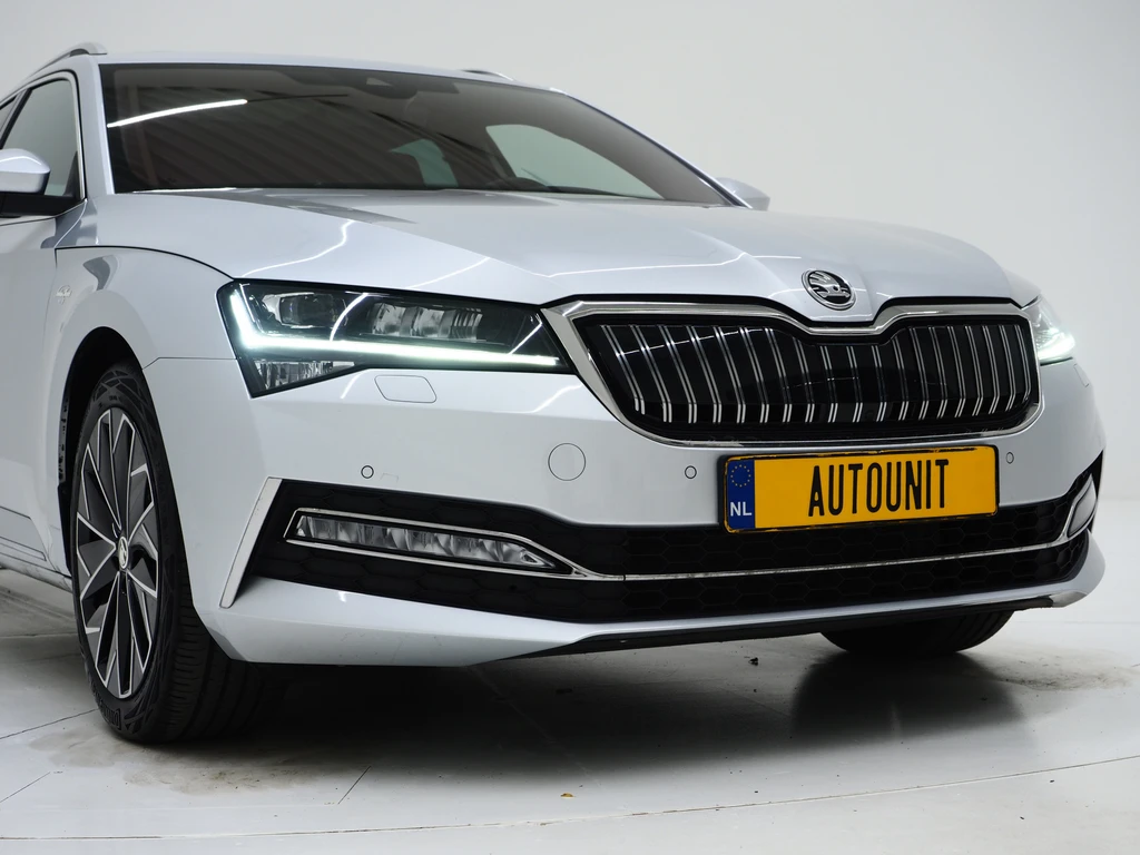 Škoda Superb – foto 8