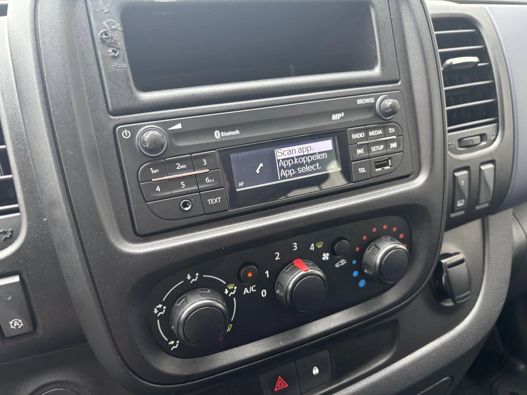 Opel Vivaro – foto 17