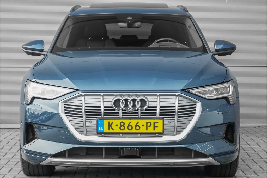 Audi e-tron – foto 7