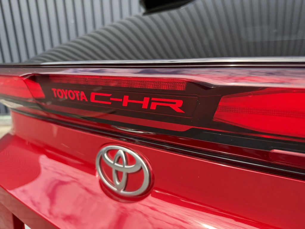 Toyota C-HR – foto 15