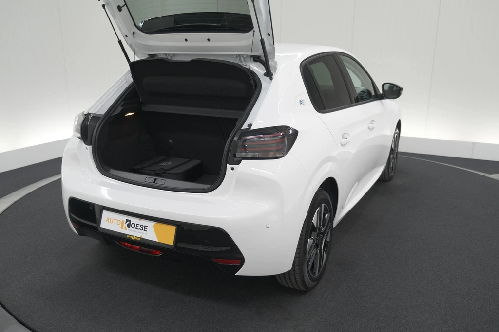 Peugeot e-208 – foto 12