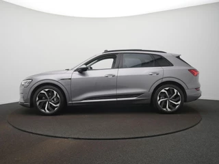 Audi e-tron – thumbnail 3