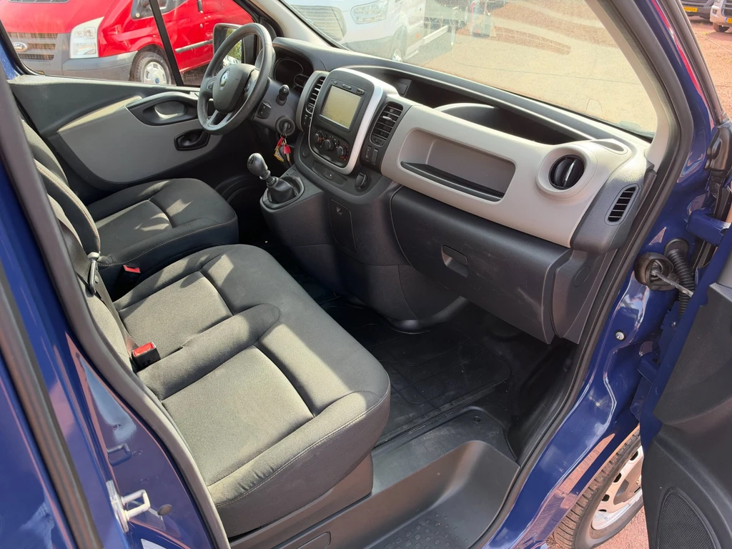 Renault Trafic – foto 10