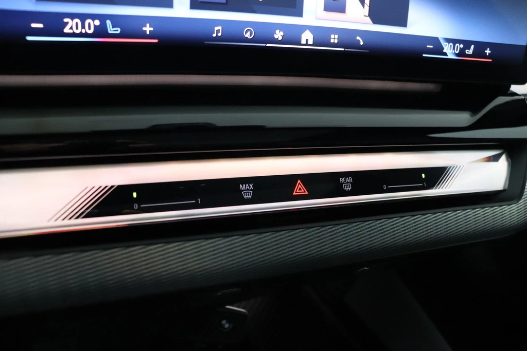 BMW i5 – foto 12