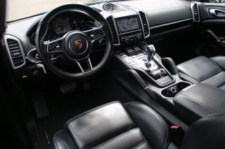Porsche Cayenne – thumbnail 9
