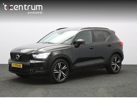 Volvo XC40 1.5 T5 262 PK Recharge R-Design PHEV, Trekhaak, Panoramadak, H/K Sound, Keyless, Adap. Cruise Control