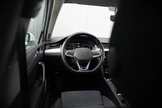 Volkswagen Passat – thumbnail 27