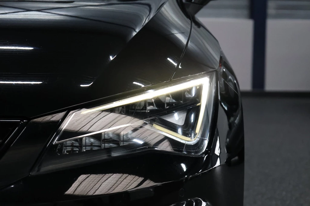 SEAT Leon – foto 28