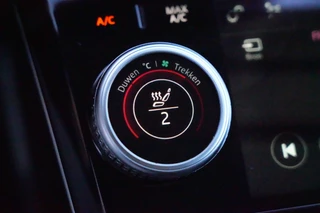 Jaguar I-PACE – thumbnail 15
