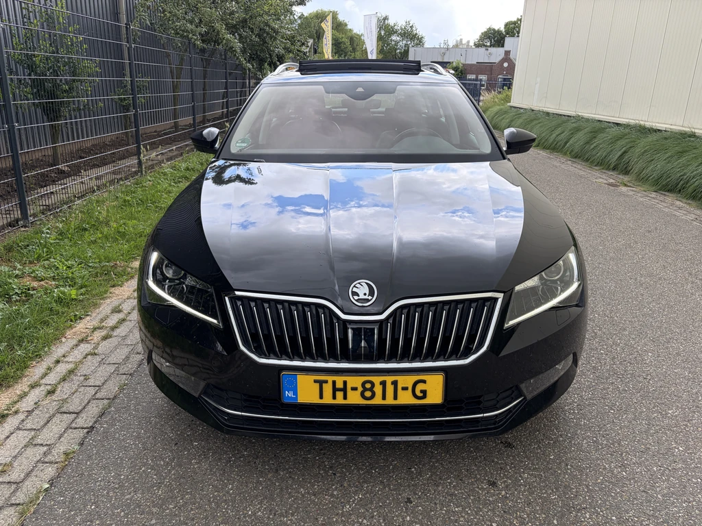 Škoda Superb – foto 9