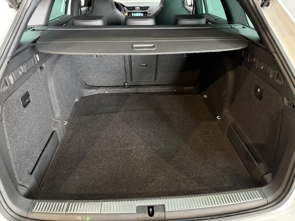 Škoda Superb – foto 36