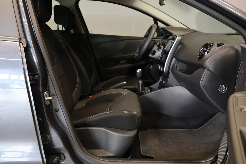 Renault Clio – foto 14