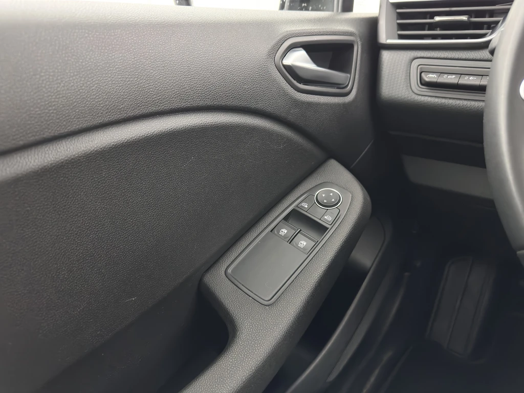 Renault Clio – foto 24