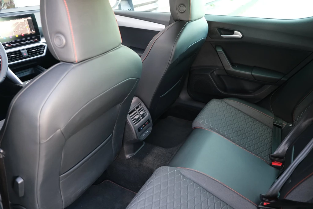 SEAT Leon – foto 12