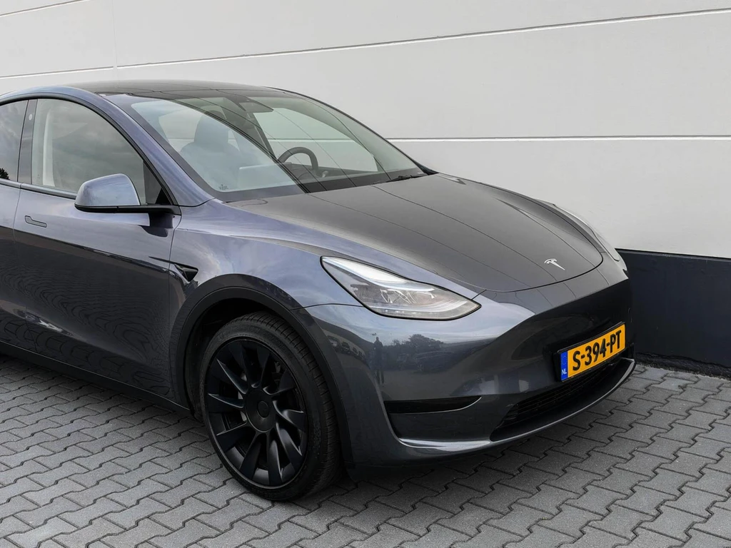 Tesla Model Y – foto 13