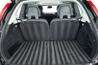 Volvo XC90 – thumbnail 42