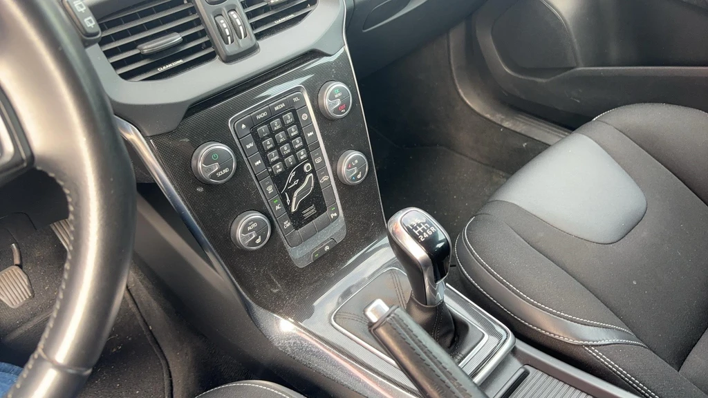 Volvo V40 – foto 13