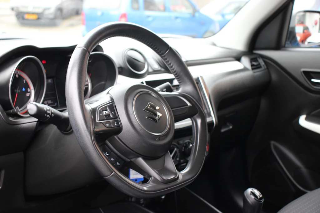 Suzuki Swift – foto 22