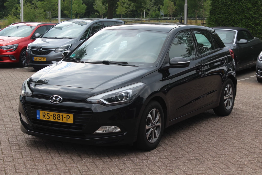 Hyundai i20 – foto 1