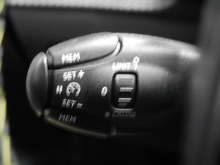 Peugeot 208 – thumbnail 22