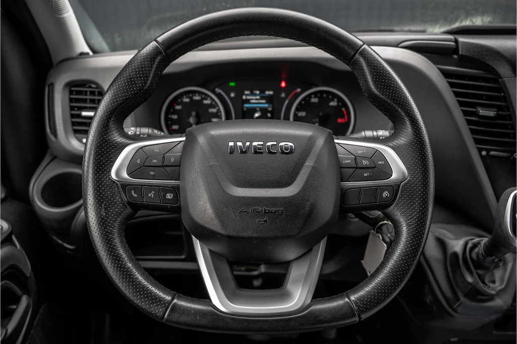 Iveco 35S14 | 3-Zits | 1e Eigenaar | 3.5T Trekgewicht | Cruise | Navi | open laadbak 3.42M | Climatronic – foto 13
