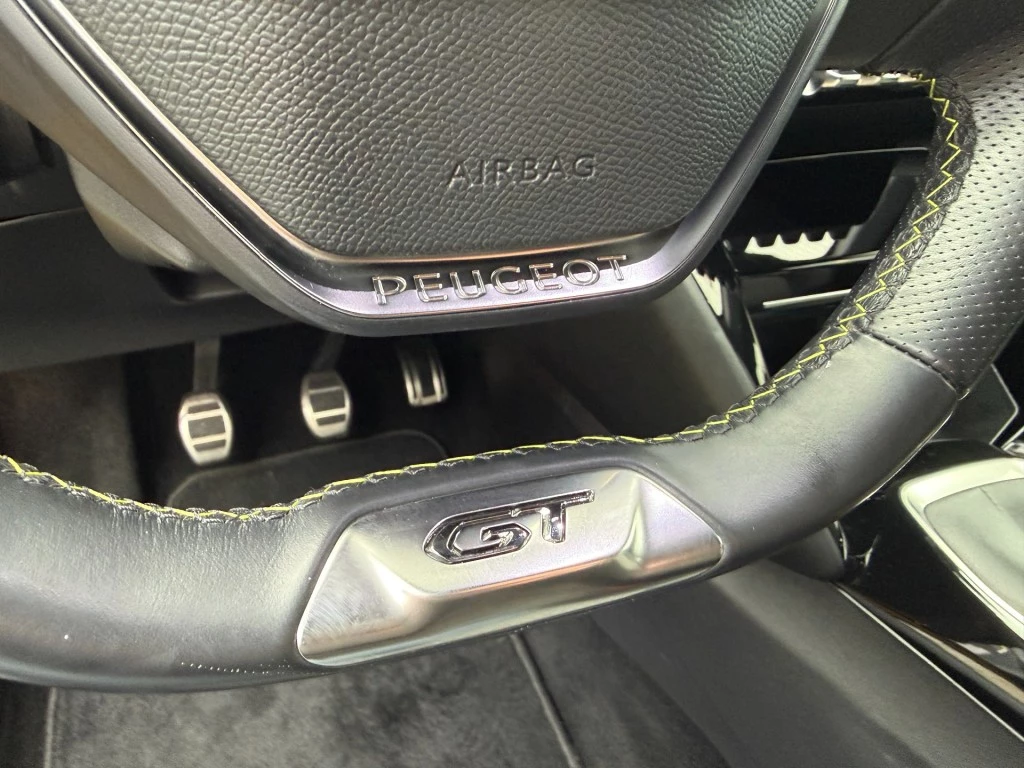 Peugeot 208 – foto 24
