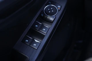 Ford Kuga – thumbnail 28
