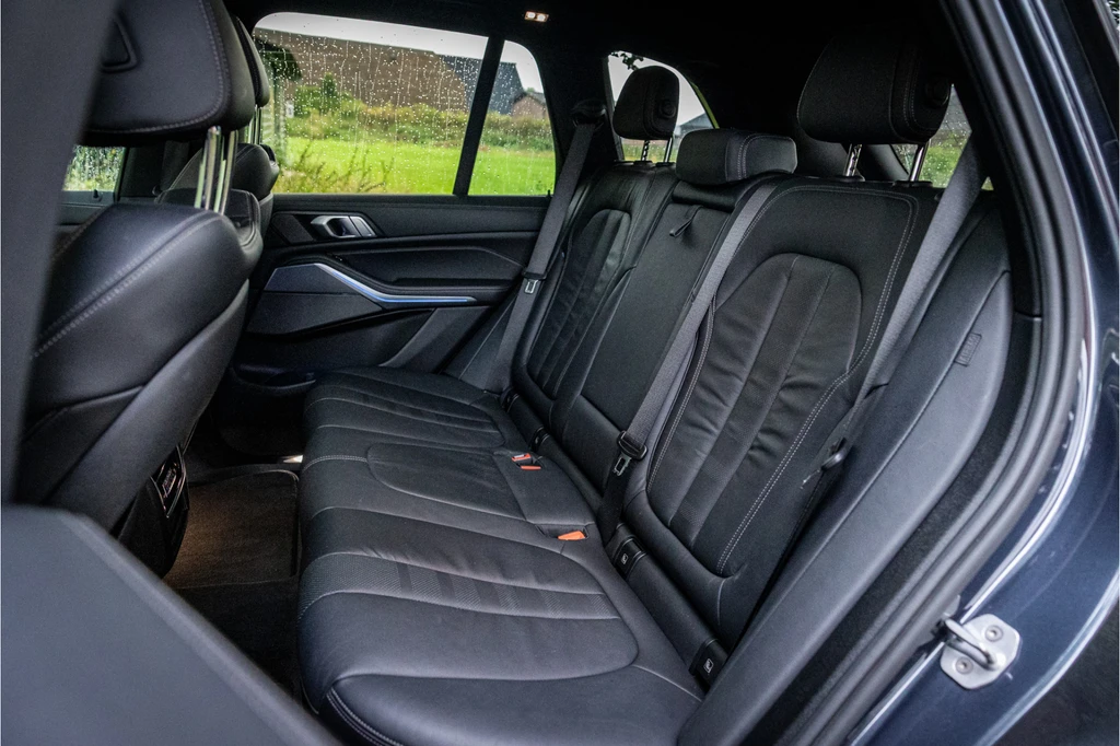 BMW X5 – foto 25