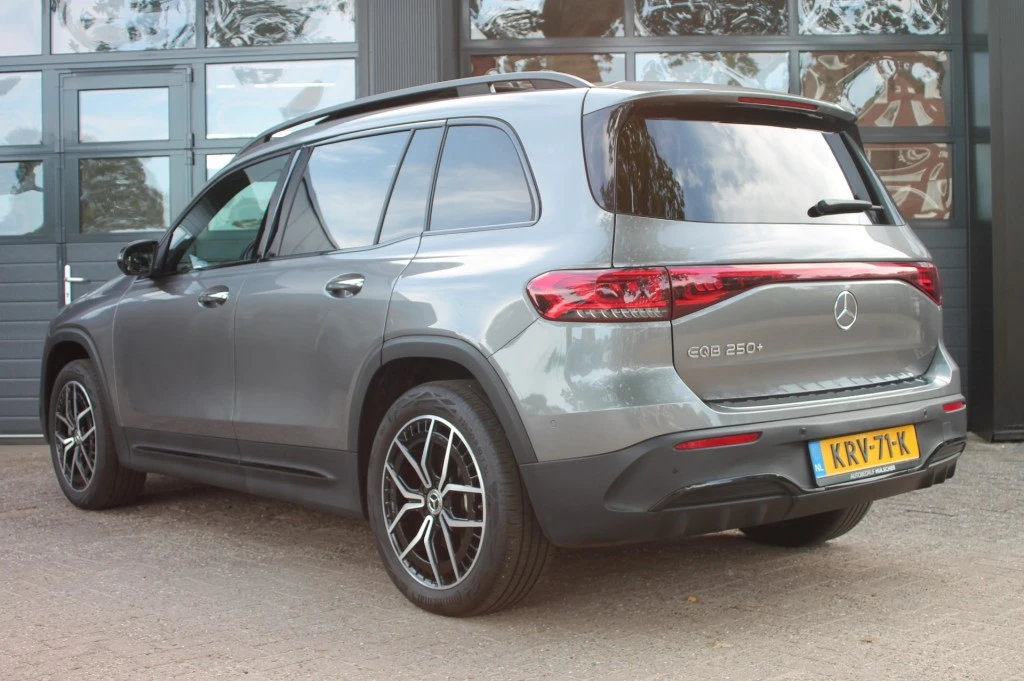 Mercedes-Benz EQB – foto 7