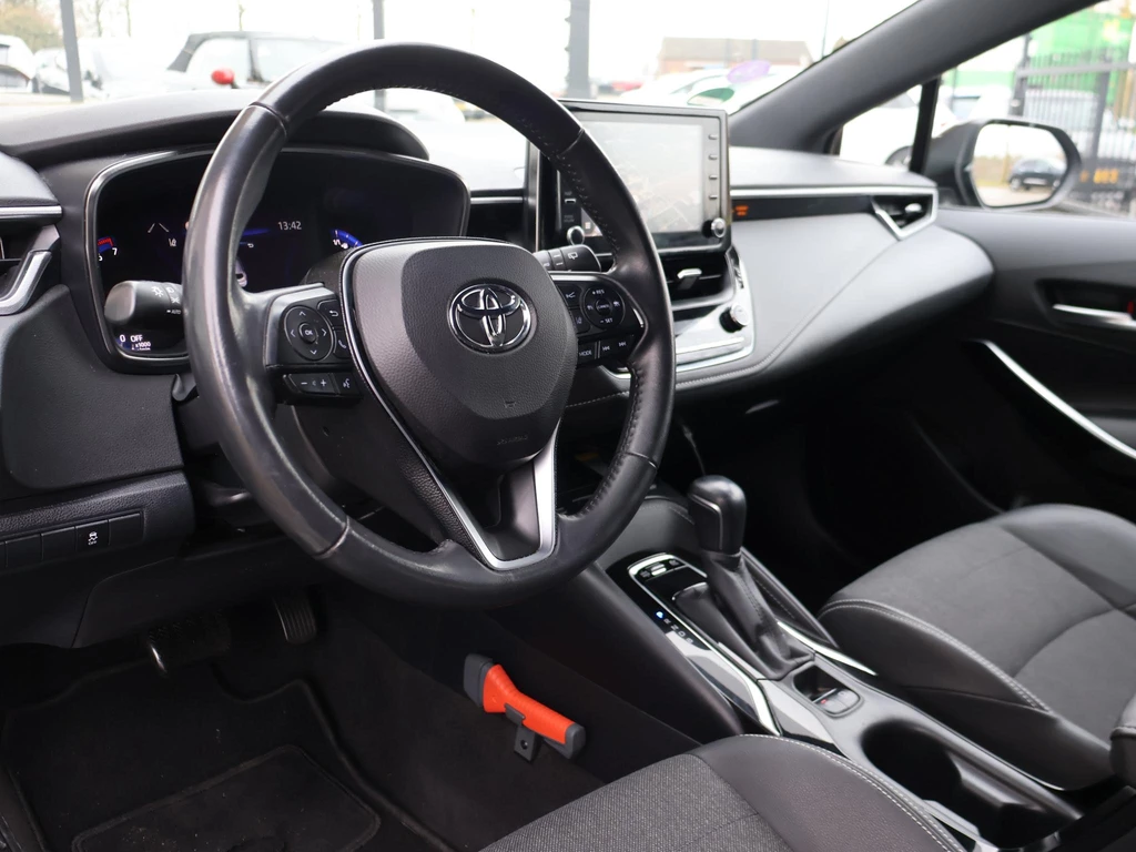 Toyota Corolla Touring Sports – foto 15