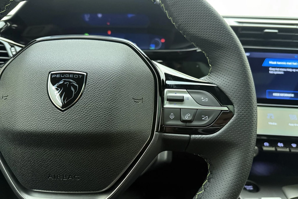 Peugeot 408 – foto 25