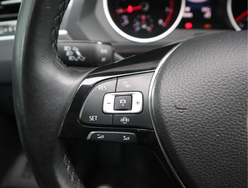 Volkswagen Tiguan – foto 28