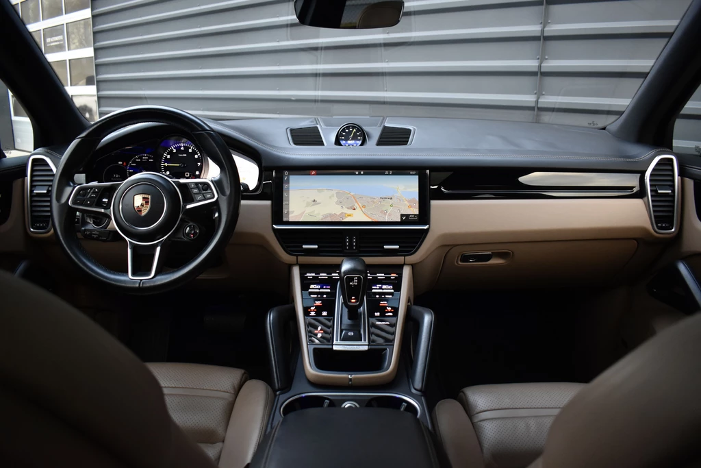 Porsche Cayenne – foto 8
