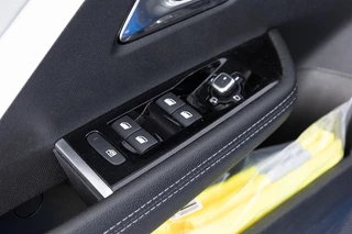 Opel Astra – thumbnail 16