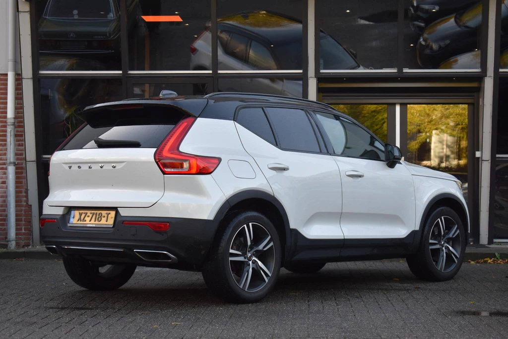 Volvo XC40 – foto 8