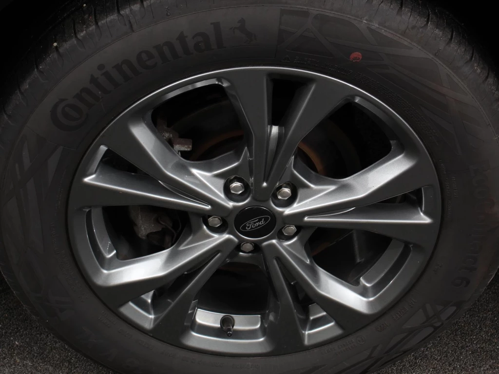 Ford Kuga – foto 9