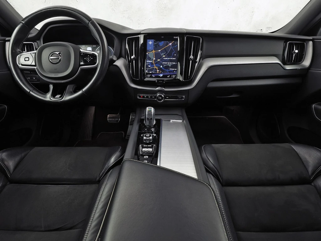 Volvo XC60 – foto 8