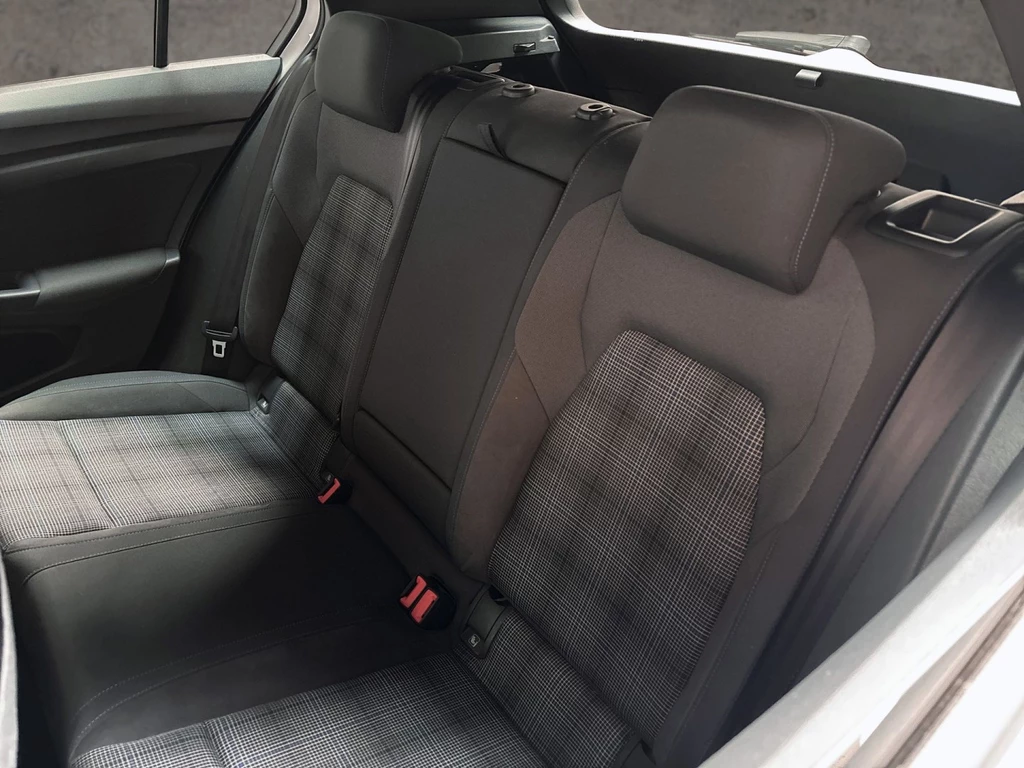 Volkswagen Golf – foto 11