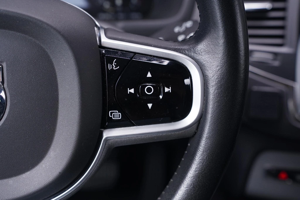 Volvo XC90 – foto 22