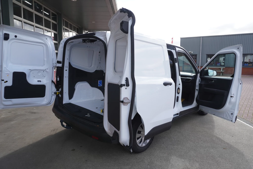 Ford Transit Courier – foto 1
