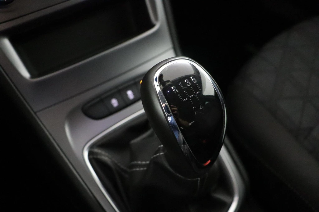 Opel Astra – foto 22