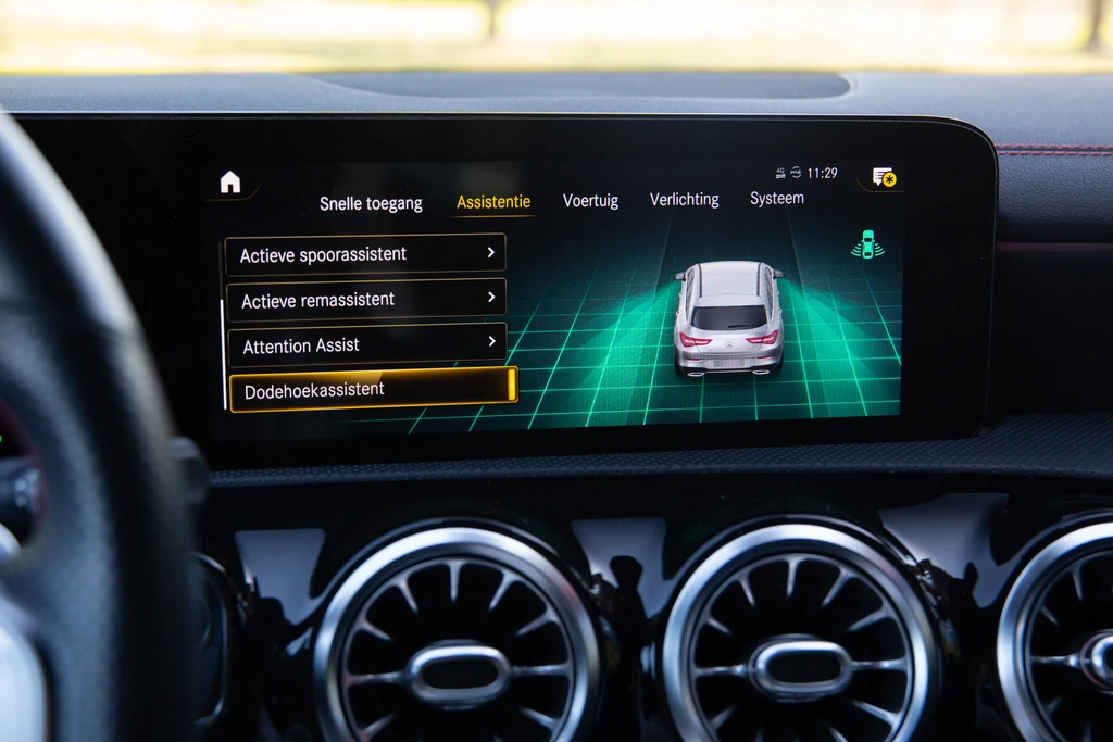 Mercedes-Benz CLA – foto 17