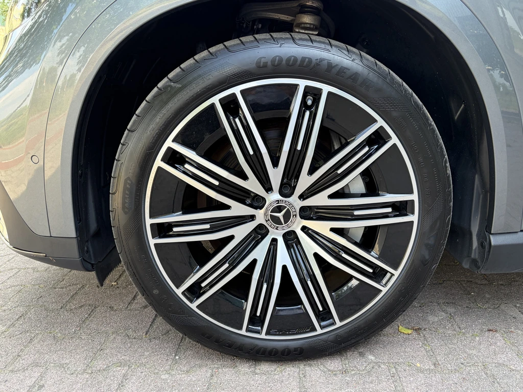 Mercedes-Benz EQE – foto 10