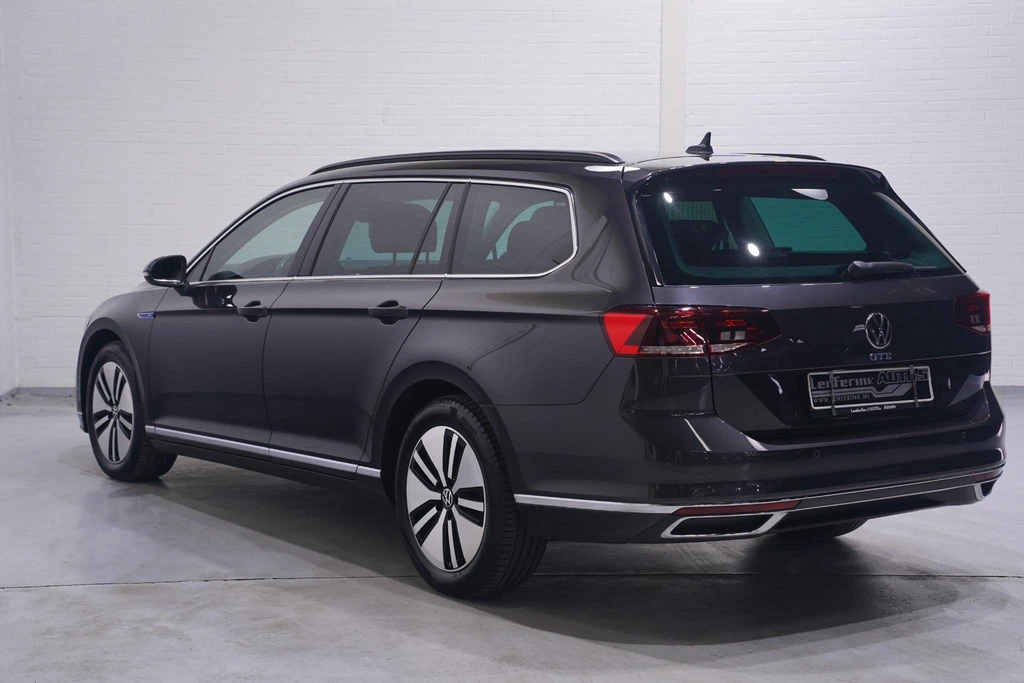 Volkswagen Passat – foto 4