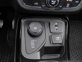 Jeep Compass – thumbnail 18