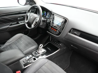 Mitsubishi Outlander – thumbnail 13